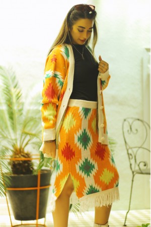 Orange Slit Detailed Kilim Pattern Skirt