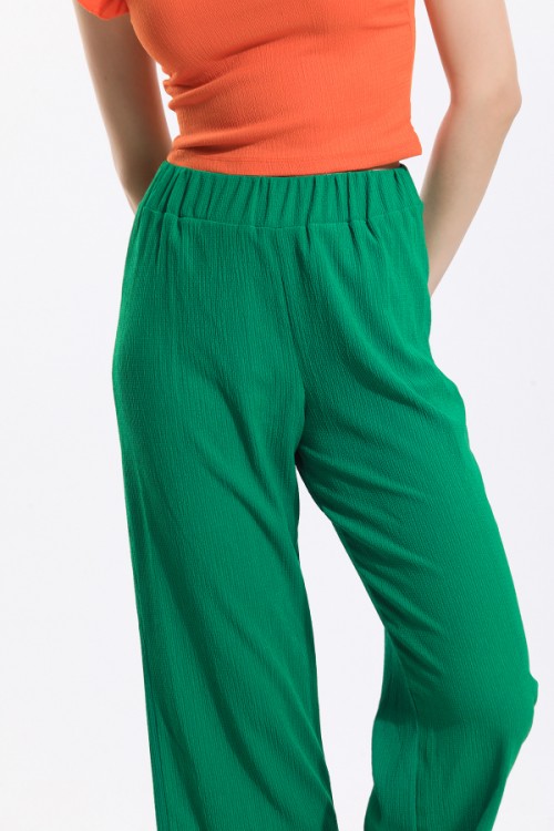 Yeşil Beli Lastikli Bol Paça Örme Pantolon